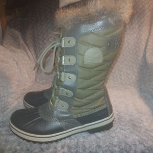 Sorel Snowboots